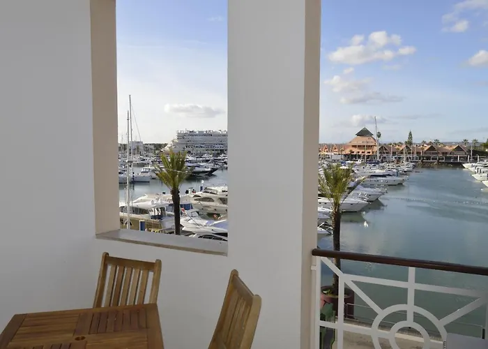 Apartment Marina Plaza,